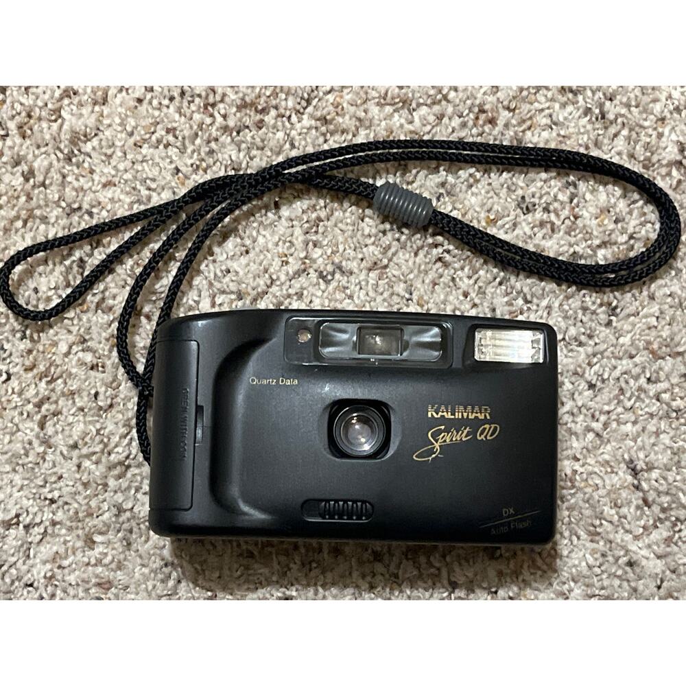 Kalimar Spirit QD DX Autoflash Camera w/Strap